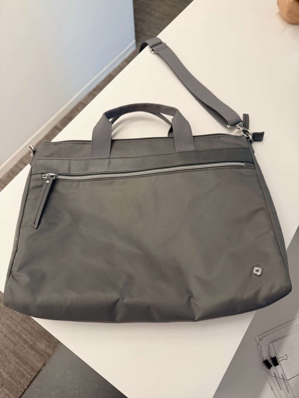 Samsonite Gray Nylon Laptop Bag with Shoulder Strap - Fits on luggage strap